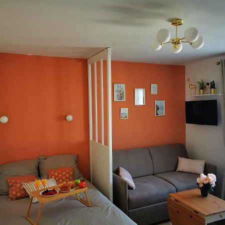 cœur de ville -Charmant studio- le petit Quai à 2 min gare Trouville Exterior foto