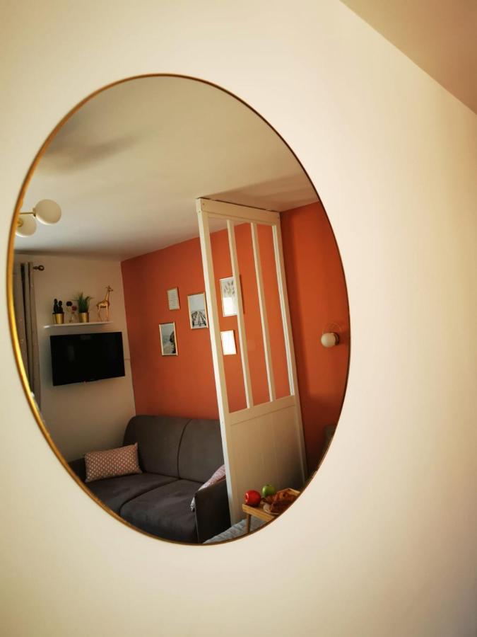 cœur de ville -Charmant studio- le petit Quai à 2 min gare Trouville Exterior foto