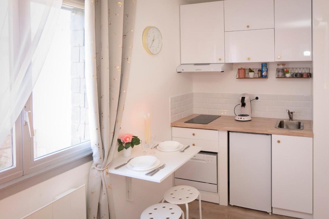 cœur de ville -Charmant studio- le petit Quai à 2 min gare Trouville Exterior foto